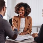 curriculo a entrevista destacar