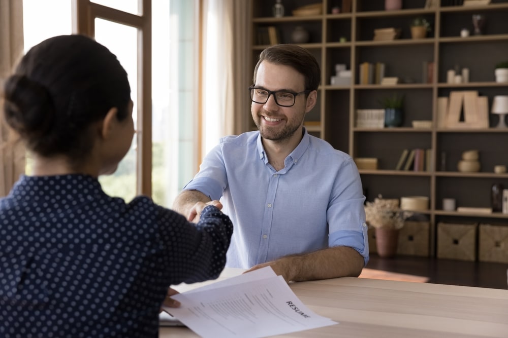 como fazer um currículo que chame atenção dos recrutadores