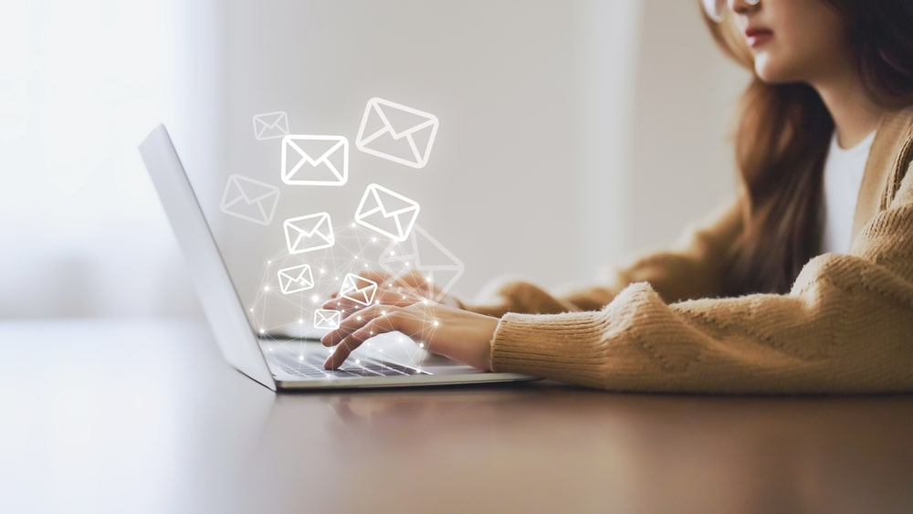 como recusar uma proposta de emprego por e-mail