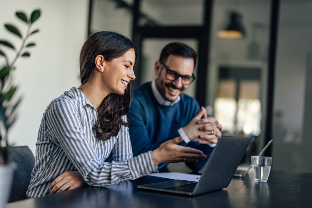 como puxar assunto com colega de trabalho